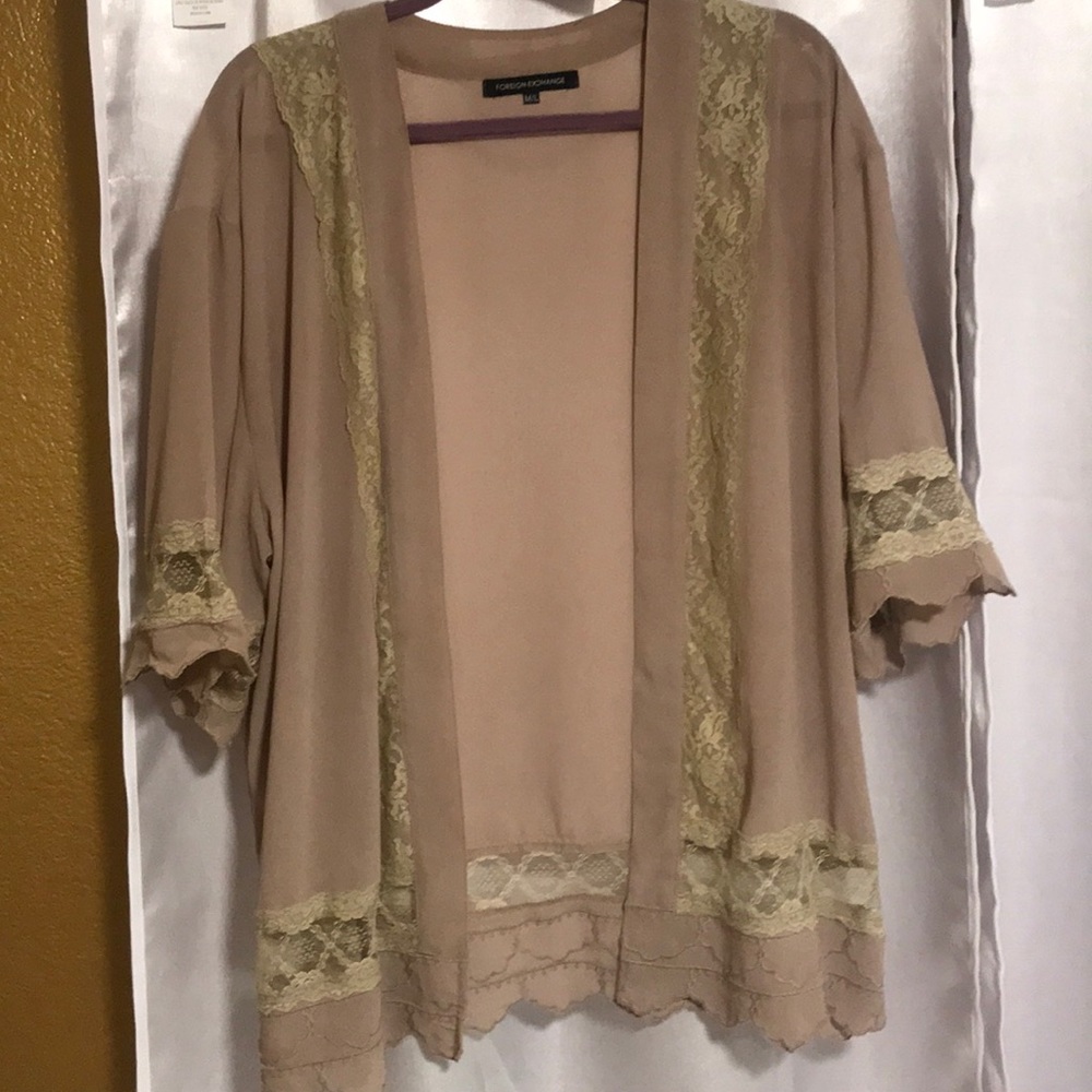 Foreign Exchange Kimono